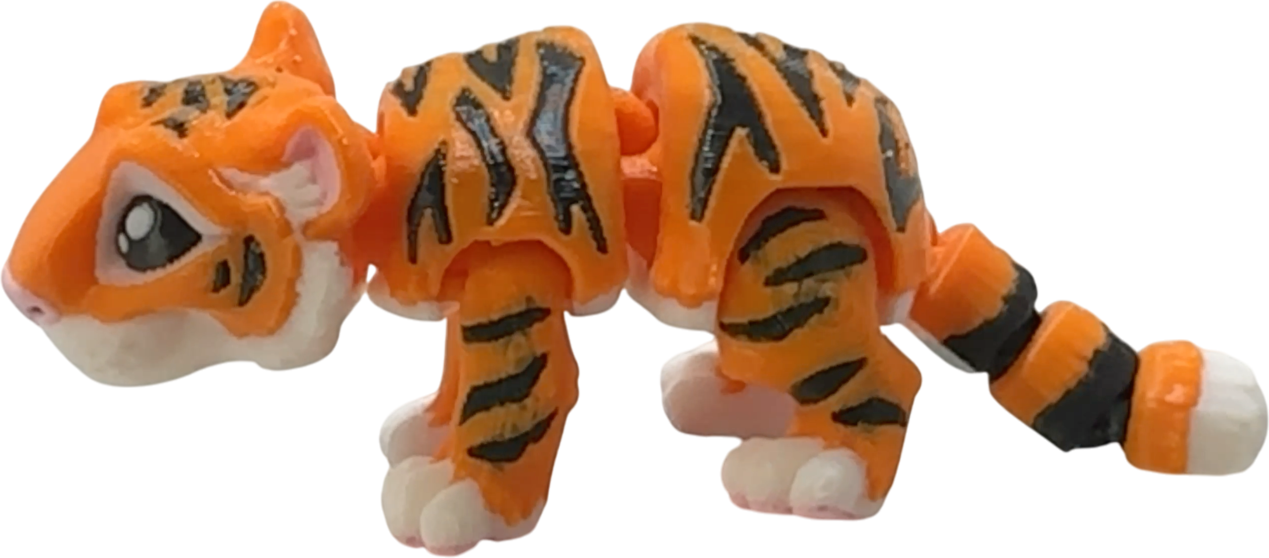 04-camo-screenshot-2025-10-26-13-03-27-no-bg Articulated Tiger Figurine | 3D Printed Mini Tiger view 4
